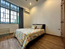 Fowlie Road (D15), Terrace #560680441